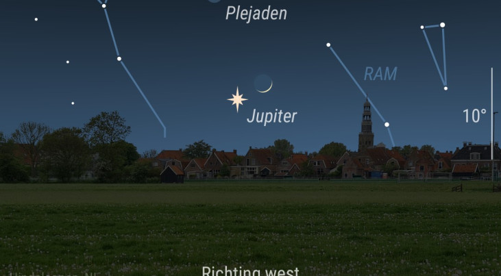 10 april: Jupiter linksonder maansikkel
