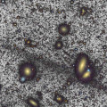 Opname van de pas ontdekte Giant Coma Stream – de zwarte streep op deze foto. Hij is tien keer zo lang als ons Melkwegsgtelsel en bevindt zich op zo’n 300 miljoen lichtjaar afstand. © William Herschel Telescope/Román et al.