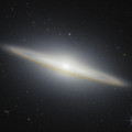 Deze opname van het Sombrerostelsel is gemaakt met de nabij-infraroodcamera van de Webb-ruimtetelescoop. © NASA, ESA, CSA, STScI