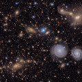Een deel van de Virgo-cluster van sterrenstelsels, gefotografeerd door de Vera Rubin-telescoop. © NSF-DOE Vera C. Rubin Observatory