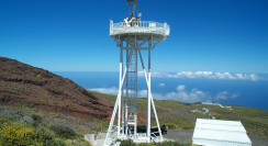 Dutch Open Telescope (DOT) zonnetelescoop La Palma. (c) Rob Hammerschlag