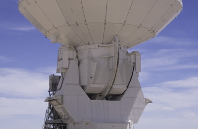 Eerste ALMA-antenne opgeleverd