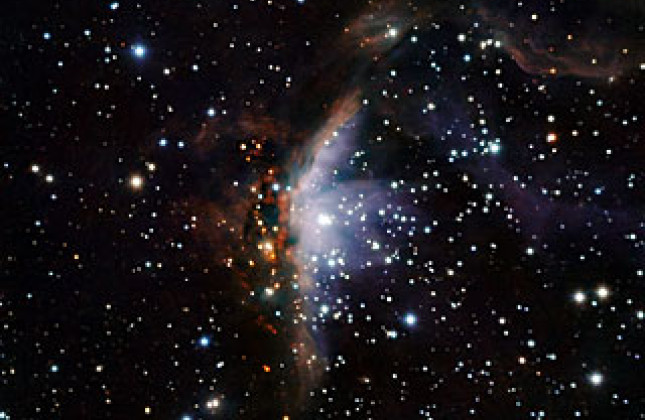De lichte en donkere kant van een stervormingsnevel