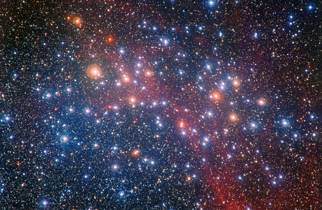 De kleurrijke sterrenhoop NGC 3532. Credit: ESO/G. Beccari