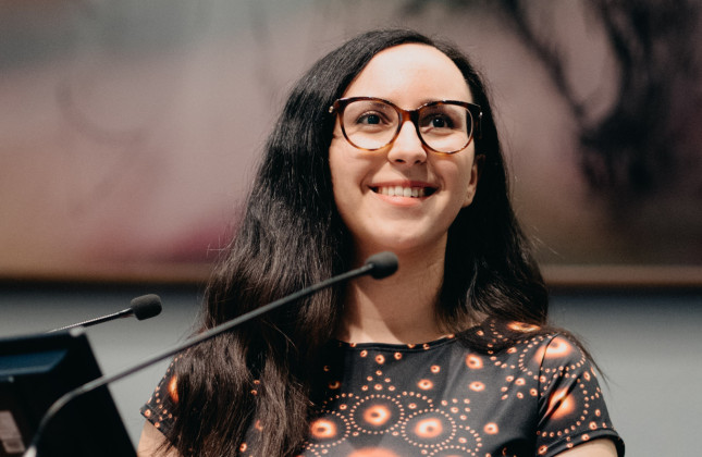 Sara Issaoun onderscheiden met Christiaan Huygens wetenschapsprijs 