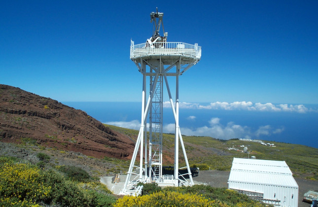 Dutch Open Telescope (DOT) zonnetelescoop La Palma. (c) Rob Hammerschlag