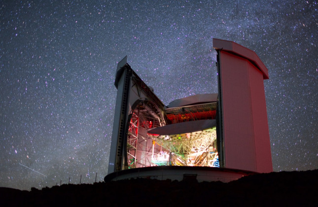  James Clerk Maxwell Telescope. (c) William Montgomerie