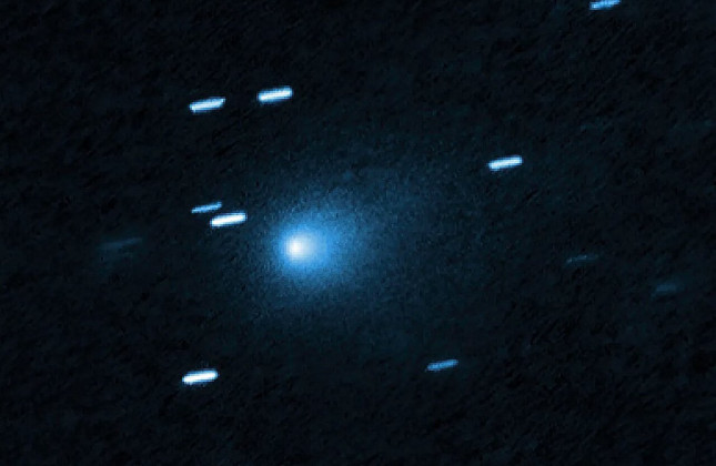 Hubble-opname van de interstellaire komeet 3I/ATLAS © NASA/ESA