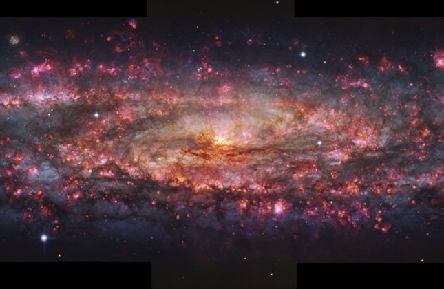 Astronomen maken meest detailrijke ‘duizendkleurenfoto’ van een sterrenstelsel
