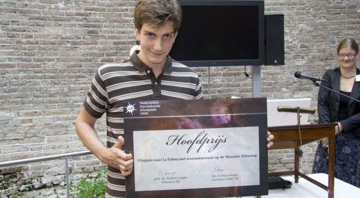 Dejan Gajic wint de Sterrenkunde Olympiade 2008 (credit: Edwin Mathlener, Zenit)