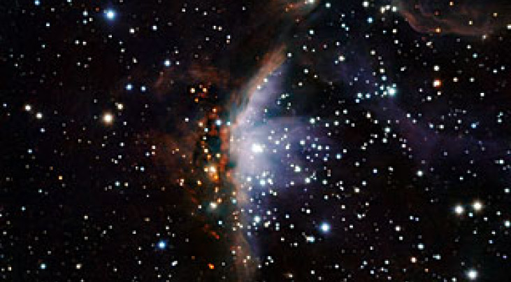 De lichte en donkere kant van een stervormingsnevel
