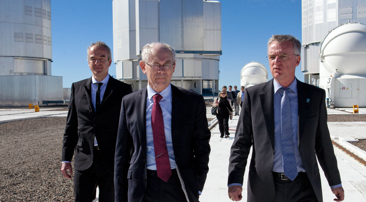 Hoge Europese delegaties bezoeken Paranal