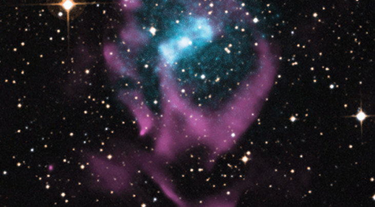 Bewerkte waarnemingen van de röntgendubbelster en de nagloeiende supernova-explosie. Credit: röntgen: NASA/CXC/Univ. of Wisconsin-Madison/S. Heinz et al; zichtbaar licht: DSS; radio: CSIRO/ATNF/ATCA