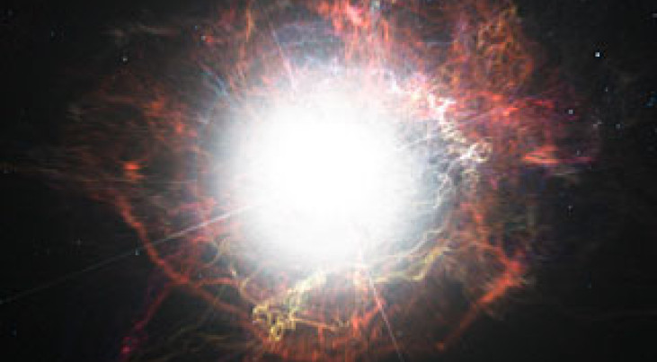 Deze artist’s impression toont de stofvorming in de omgeving van een supernova-explosie. VLT-waarnemingen hebben aangetoond dat deze kosmische stoffabrieken hun korreltjes in twee stadia produceren – kort na de explosie, maar ook lang nadien. 

 Cre