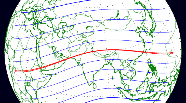 De rode lijn geeft de baan weer waar de ringvormige verduistering het best te zien is. (c) hemel.waarnemen.com