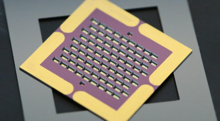 Een prototupe van de ver-infrarood detector. (c) SRON