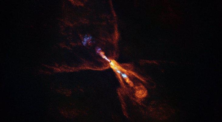 HOPS-315, een babyster waarbij astronomen bewijs hebben ontdekt voor de vroegste stadia van planeetvorming. Credit: ALMA(ESO/NAOJ/NRAO)/M. McClure et al.