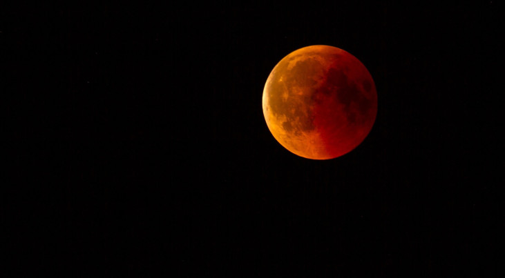 Een foto van een eerdere maansverduistering. (c) Andreas via Pixabay