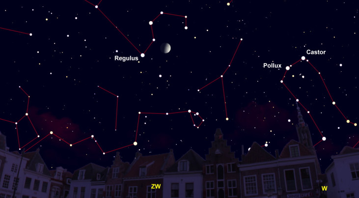 1 mei: ster Regulus (Leeuw) linksonder maan