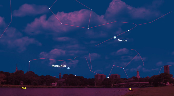 22 juli: Mercurius laag in oostnoordoosten (onder Venus)