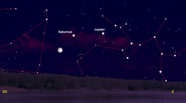 2 augustus: Saturnus rechtsboven maan