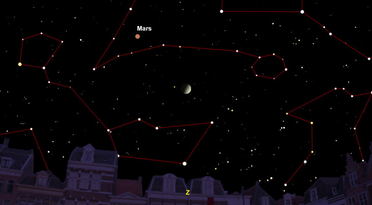 22 december: mars linksboven halve maan