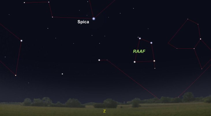 8 mei: Spica (Maagd) in zuiden, Raaf er rechtsonder (avond)