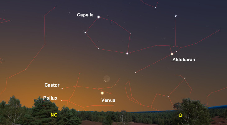 26 juli: Venus linksonder maansikkel