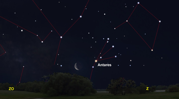 15 februari: Antares (Schorpioen) rechts van maan