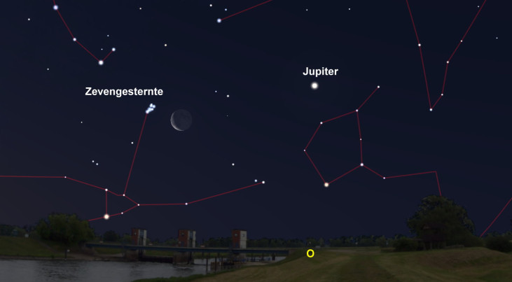 13 juli: Zevengesternte linksboven maan