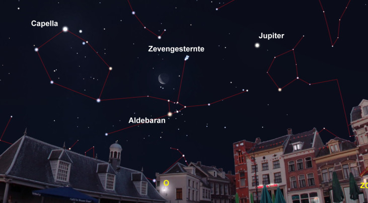 10 augustus: Driehoek van maan, Zevengesternte en Aldebaran